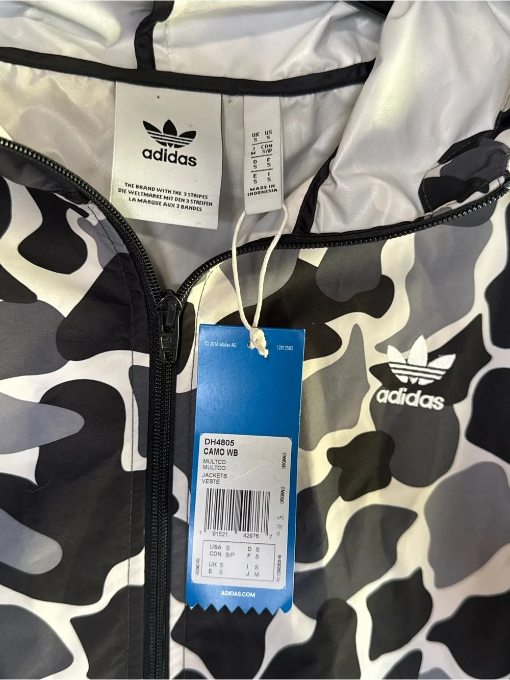 Adidas Originals Camo Windbreaker Jacket Small Black Gray White Hooded - Picture 6 of 7